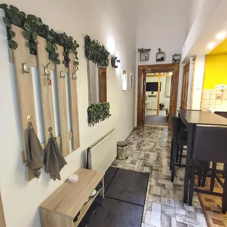 Comfy Flat In Central-budapest (adults Only) *